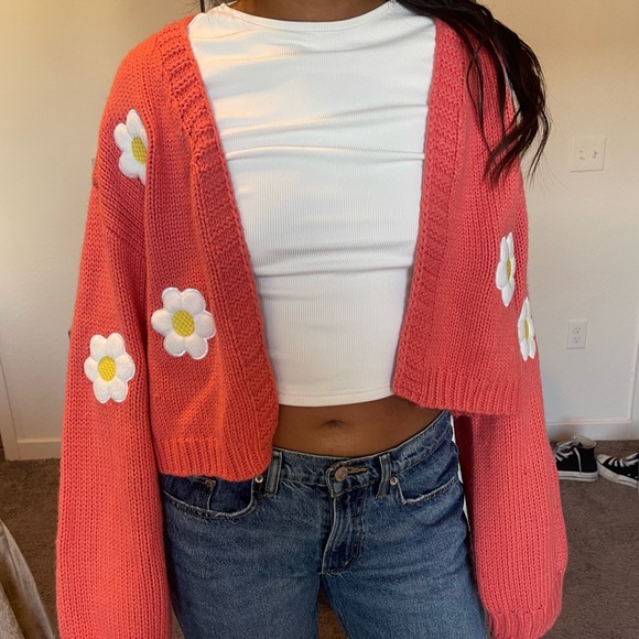 Flower Cardigan Size: Large - Picture 3 of 3